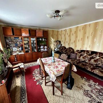 Продаж 3к Дім Академіка Вернадського вулиця