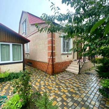 Продам ідеальну дачу на березі озера, передмістя Чорноморська