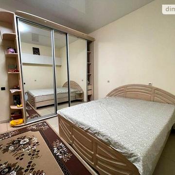 Продаж 2к Квартира Центральна (Червоний хутір) вулиця