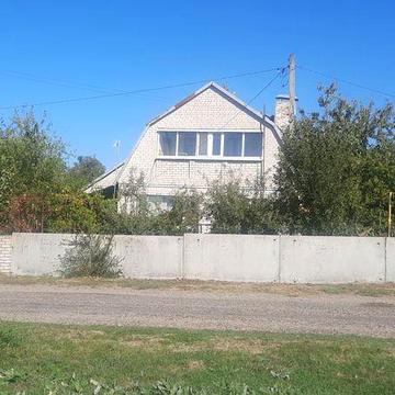 Продам 2 поверховий будинок. с.Василівка-на-Дніпрі