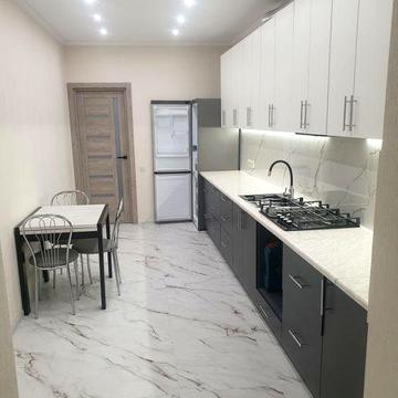 Здам квартиру 2 кімнатна 70м²