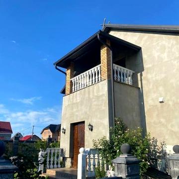 Продаж 6к Дім Квітнева вулиця