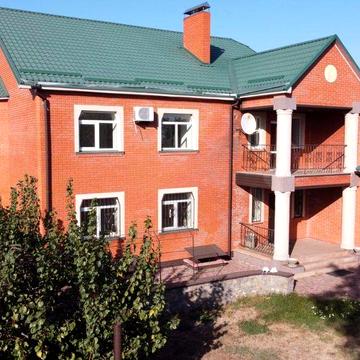 Продаж будинку в центрі міста