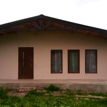 Продаж 3к Дім Набережна вулиця