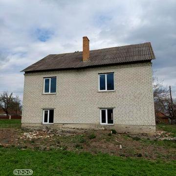 Продається будинок (котетж,будова) смт.Іваничі.