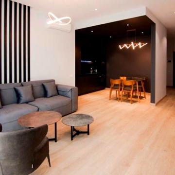 VIP квартира в доме с садом на крыше