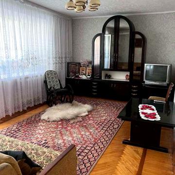 Продам затишну 2-х кімнатну квартиру на Тополя-1, квартира на Тополе