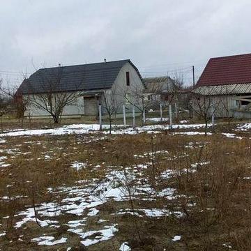 Будинок Незавершене будівництво 10 соток землі у місті Березне
