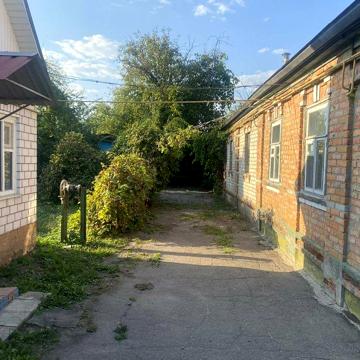 Продам уютный домик в Дергачах От Харькова Алексеевка 6 км. Сертификат