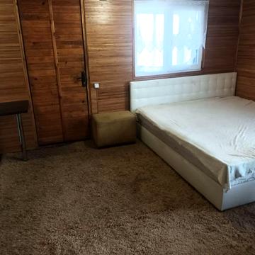 Аренда  будинок  перший  поверх кімната студія  Бортничі Дарницький