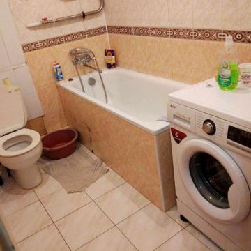 Сдам 2-х квартиру на любой  срок аренды для 4-5   хлопцев