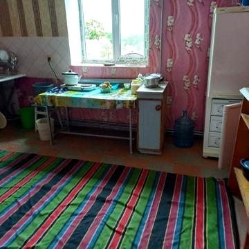 ПРОДАЮ двух поверховий будинок