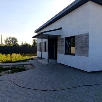 Продам окремостоячий новий будинок 140м, 10 соток за 75000 у.е!