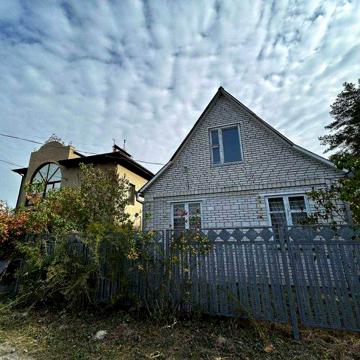 Продається дача під Києвом