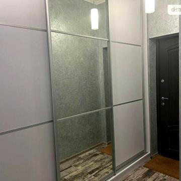 Довгострокова оренда 2к Квартира вул. Чернівецька