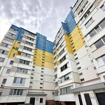 Параджанова, 9