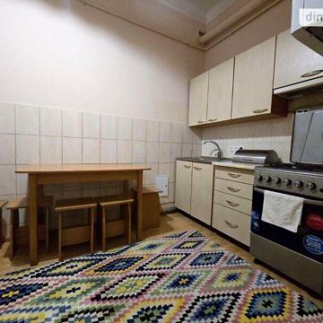 Довгострокова оренда 2к Квартира Першотравнева вулиця