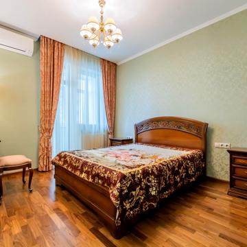 Генерала Шаповала вул. (Механізаторів), 2А