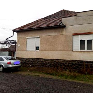Нерухомість, Будинок, Земельна ділянка