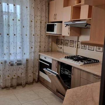 Продам 3-кімнатну квартиру ПЗТО район 19 школи та Валіоцентру ЖК ОСББ