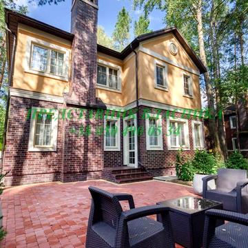 Будинок в амер колоніальному стилі вКМ Riviera Village Рівєра Вілледж