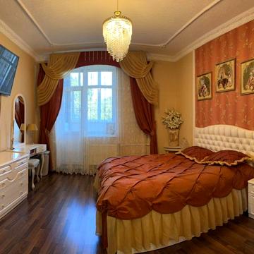 Продам Продам  2 кімнатну квартиру /Капітальний  ремонт/Можна під  пос