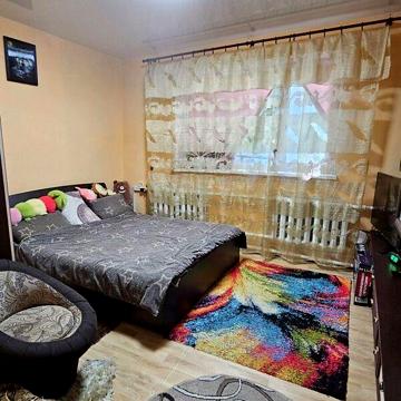 Продаж 2к Дім вул. Золотоосіння