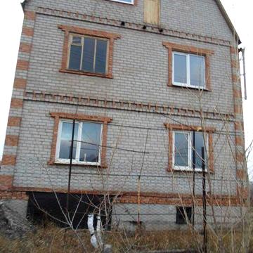 Продам двоповерховий будинок