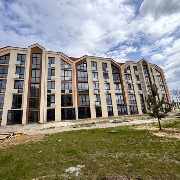Продаж квартири 94м2 з власним подвірям Петрівський Резиденс ЖК Смарт Резіденс
