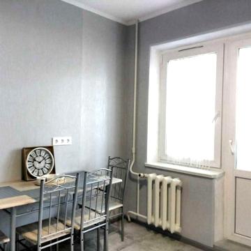 Без%_продаж 1-кімн. з ремонтом по вул. Радунська, 9, Троєщина
