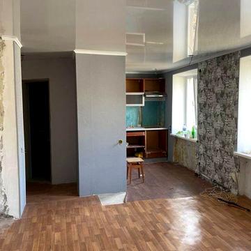Продам 1к.квартиру Новомосковск, Центр.