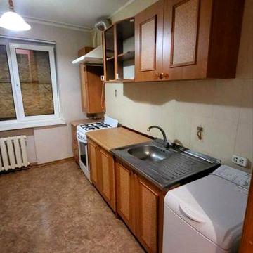 3- х ком. квартира Чугуев,  Авиатор