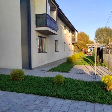 Продам квартиру в новобудові