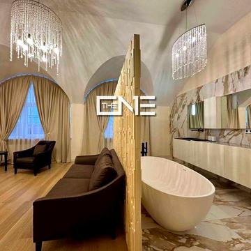 Мебльованиий повністю готовий з ліфтом автономний