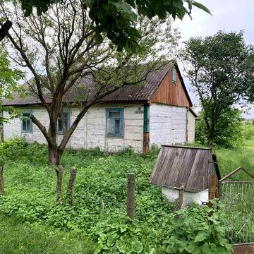 Будинок з. 1 га.землі.село Підгірне.