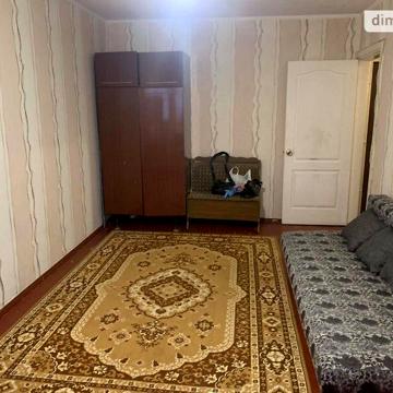 Довгострокова оренда 1к Квартира вул. Світла