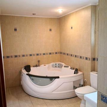 Продам танхаус в добрые руки)