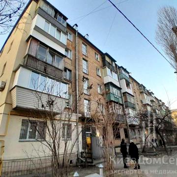 продаж 5 кімн кв 87 м² Виноградар Світлицького 19 Подільський