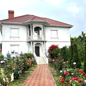 Привільна вул.
