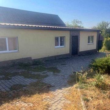 Терміново продам цегляний будинок в Дергачах 132 м2