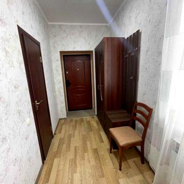 Здається однокімнатна квартира в Старих Петрівцях