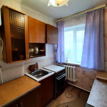 Ясна вул., 3