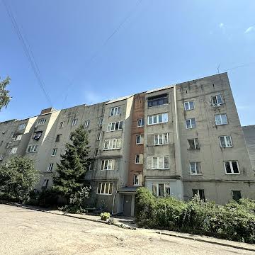 Авангардна вул., 53