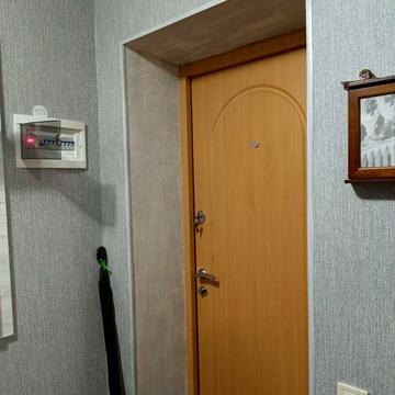 Продам 2 комнатную квартиру в центре Чугуева