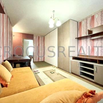 Продаю 2 к. квартиру Аэропорт, ул. Самолетная, 1