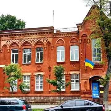 Квартира в Историческом Центре Полтавы с двором гаражом и паркоместом
