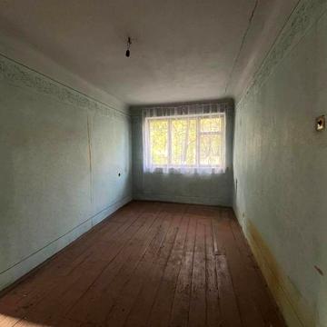Продам 2-х кім. квартиру в Заставні