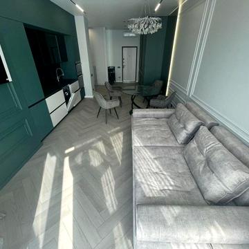 Аренда дизайнерской квартиры 60м2, Печерск, Драгомирова, свет 24/7