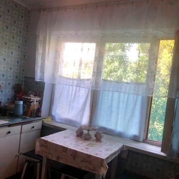 Продам 2-х кв-ру на ст .Борщи , пос.Авто-го з-да. Подольского р-на .