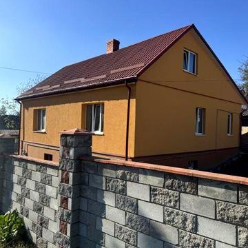 ^Продам будинок в центрі с.Здовбиця